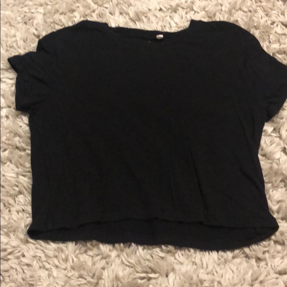 black t shirt